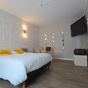 Logis Hotel & Restaurant Arcombelle